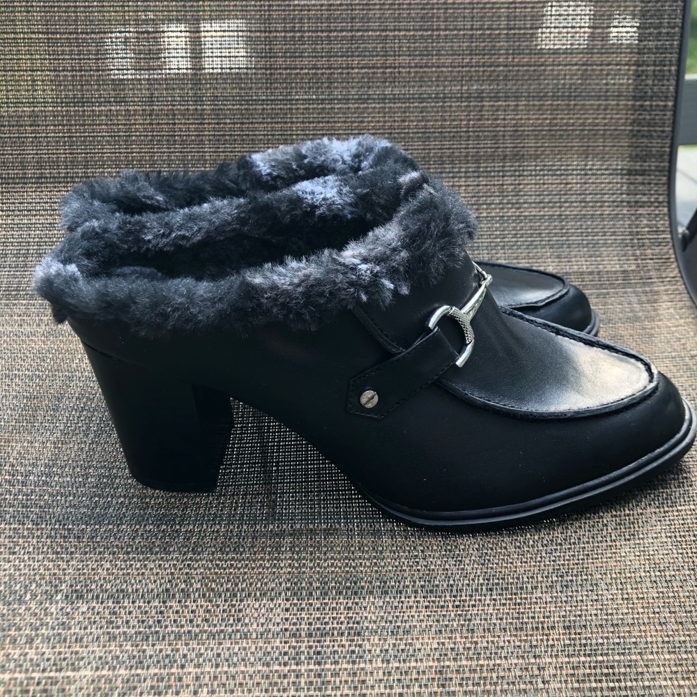 Aerosole’s Women’s Fur Slip On Heels